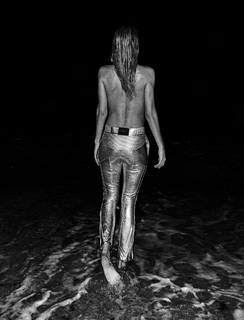 Doutzen Kroes feet photo thumbnail