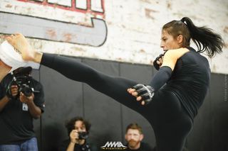 Joanna Jedrzejczyk feet photo thumbnail