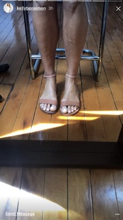 Kelly Bensimon feet photo thumbnail