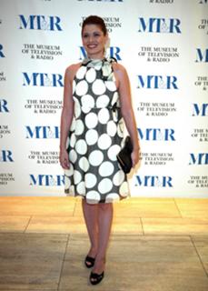 Debra Messing feet photo thumbnail