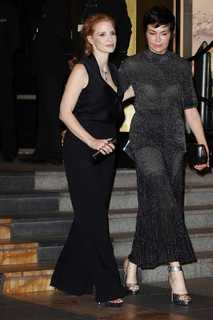 Jessica Chastain feet photo thumbnail