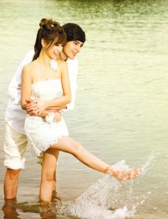 Angelababy feet photo thumbnail