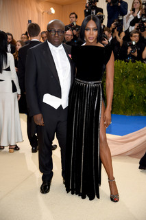 Naomi Campbell feet photo thumbnail