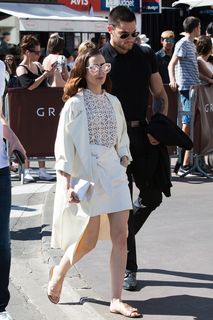 Lily Collins feet photo thumbnail