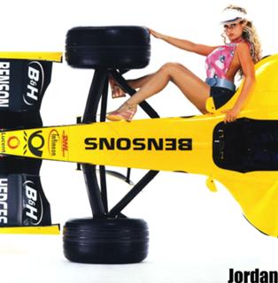 Katie Price feet photo thumbnail