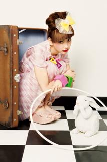 Angelababy feet photo thumbnail