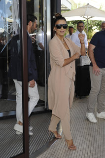 Eva Longoria feet photo thumbnail