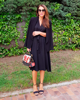 Paula Echevarría feet photo thumbnail