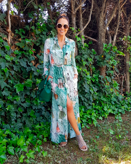 Paula Echevarría feet photo thumbnail