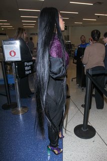 Nicki Minaj feet photo thumbnail