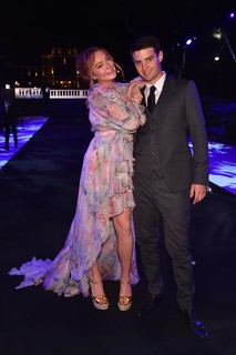 Lindsay Lohan feet photo thumbnail