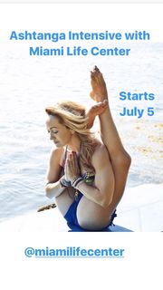 Kino MacGregor feet photo thumbnail