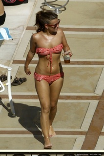 Coleen Rooney feet photo thumbnail