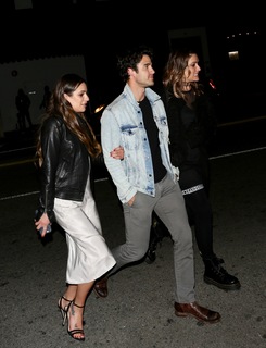 Lea Michele feet photo thumbnail