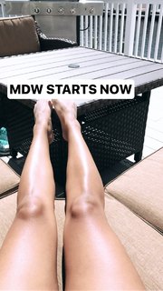 Nicole Polizzi feet photo thumbnail