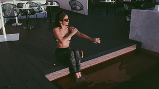 Vanessa Hudgens feet photo thumbnail