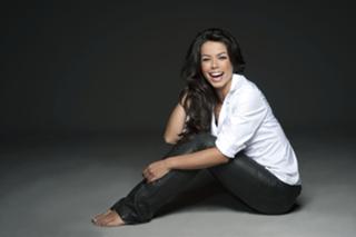 Fernanda Brandao feet photo 3