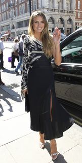 Heidi Klum feet photo thumbnail
