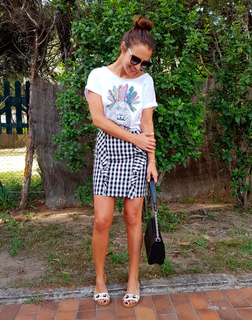 Paula Echevarría feet photo thumbnail
