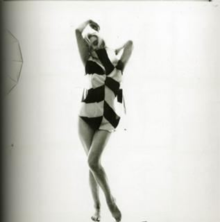 Marilyn Monroe feet photo thumbnail