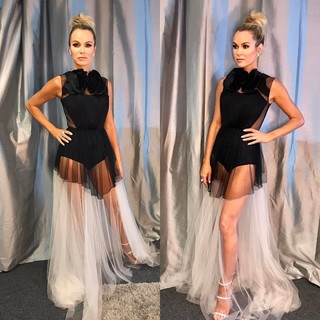 Amanda Holden feet photo thumbnail