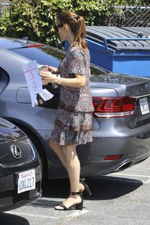 Jennifer Garner feet photo thumbnail