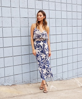 Jamie Chung feet photo thumbnail
