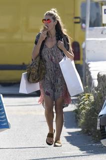 Heidi Klum feet photo thumbnail