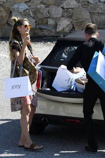 Heidi Klum feet photo thumbnail