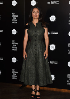 Salma Hayek feet photo thumbnail