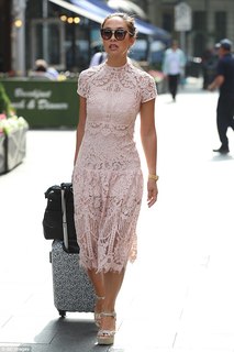 Myleene Klass feet photo thumbnail
