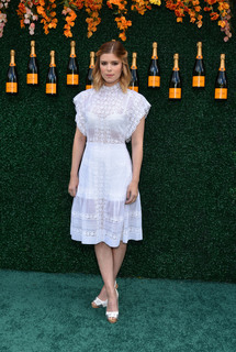 Kate Mara feet photo thumbnail