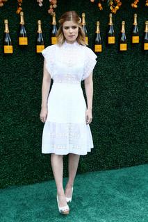 Kate Mara feet photo thumbnail
