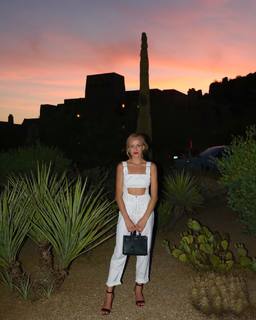 Nastia Liukin feet photo thumbnail