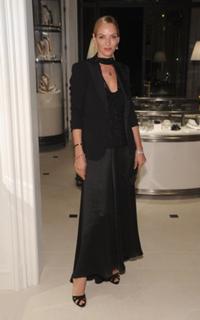 Uma Thurman feet photo thumbnail