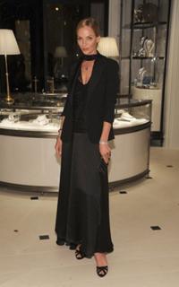 Uma Thurman feet photo thumbnail