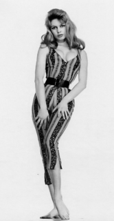 Brigitte Bardot feet photo thumbnail