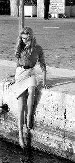 Brigitte Bardot feet photo thumbnail