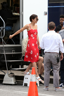 Lily Aldridge feet photo thumbnail