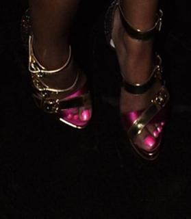 Nicki Minaj feet photo thumbnail
