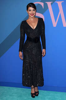 Priyanka Chopra Jonas feet photo thumbnail