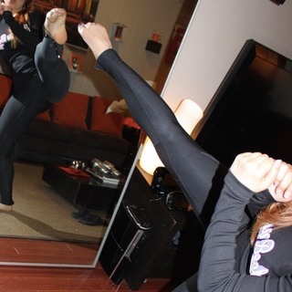 Rebecca Berardi feet photo thumbnail