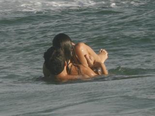 Isis Valverde feet photo thumbnail