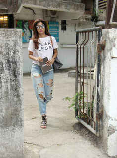 Shilpa Shetty Kundra feet photo thumbnail