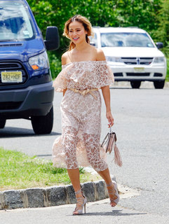 Jamie Chung feet photo thumbnail