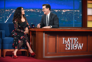 Salma Hayek feet photo thumbnail