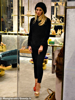 Diletta Leotta feet photo thumbnail