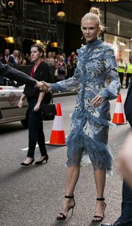 Nicole Kidman feet photo thumbnail