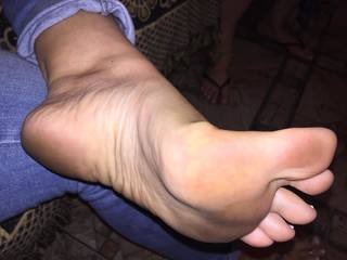 Karin Klemp feet photo thumbnail