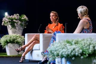 Tania Cagnotto feet photo thumbnail